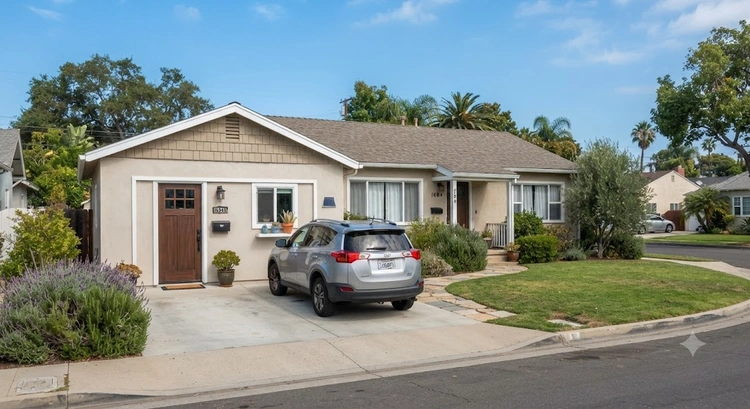 San Jose home showing garage converted to JADU under owner occupancy requirement rules